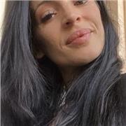 Sono una Mentalcoach specializzata in programmazione neuro linguistica, insegno tecniche di riprogrammazione mentale